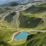 Piau Engaly 50 M Des Pistes De Et Du Coeur De Station *