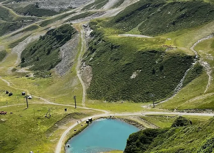 Piau Engaly 50 M Des Pistes De Et Du Cœur De Station *