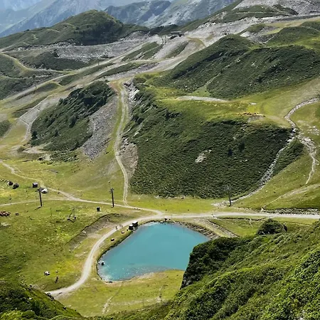 Piau Engaly 50 M Des Pistes De Et Du Coeur De Station *